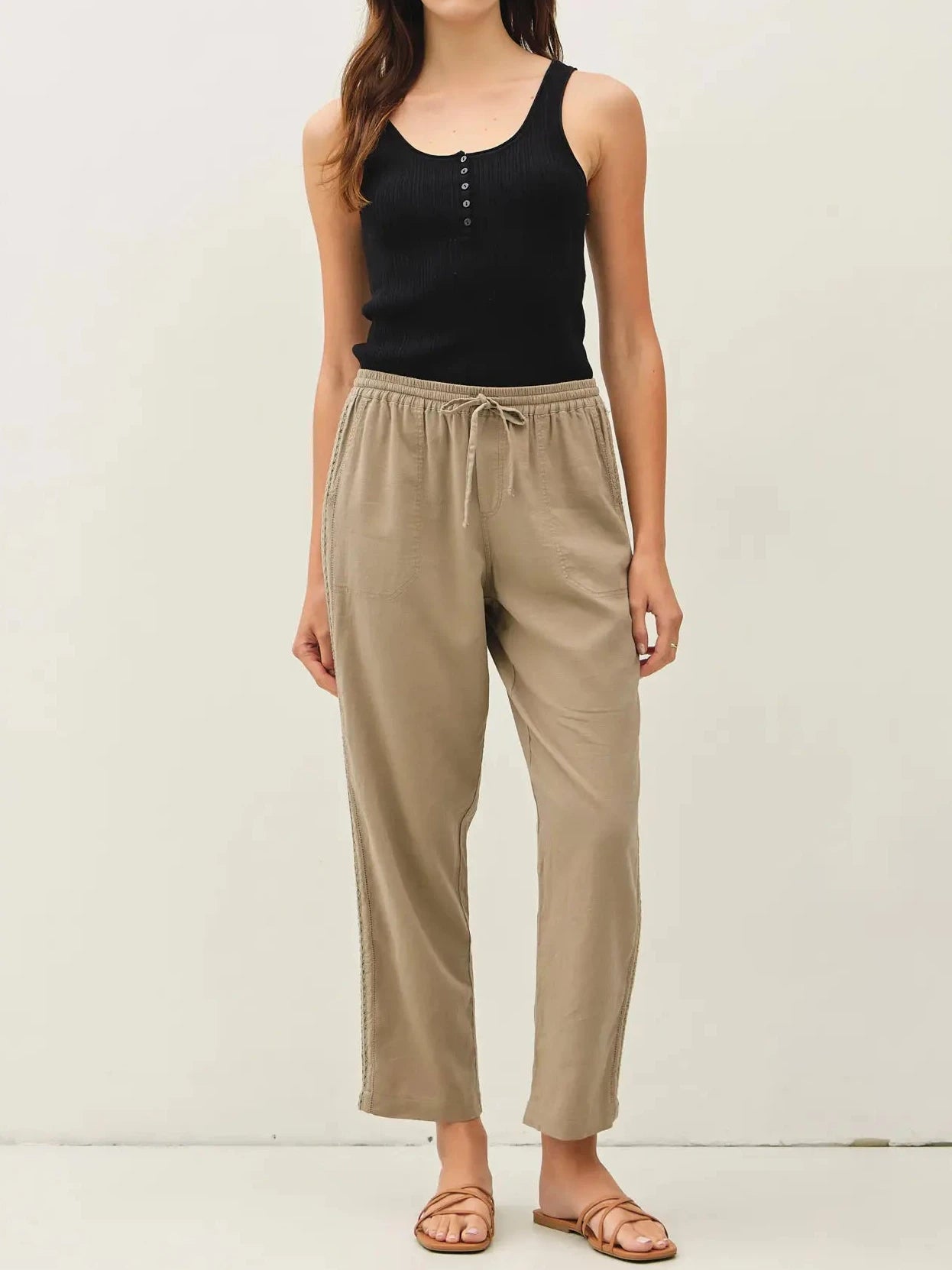 The Easy Linen Pant