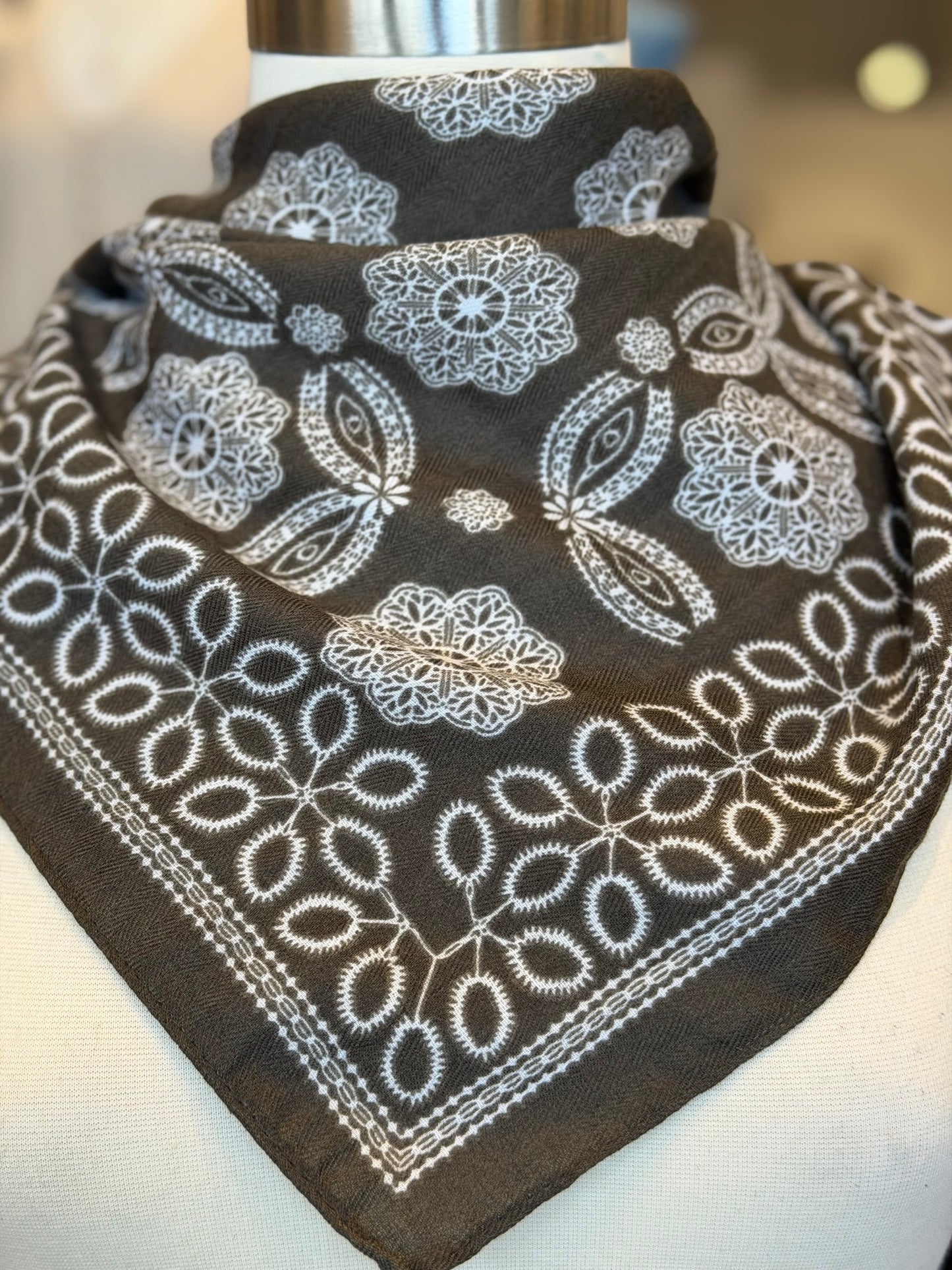 Lane Cotton-linen Texture Square Scarf