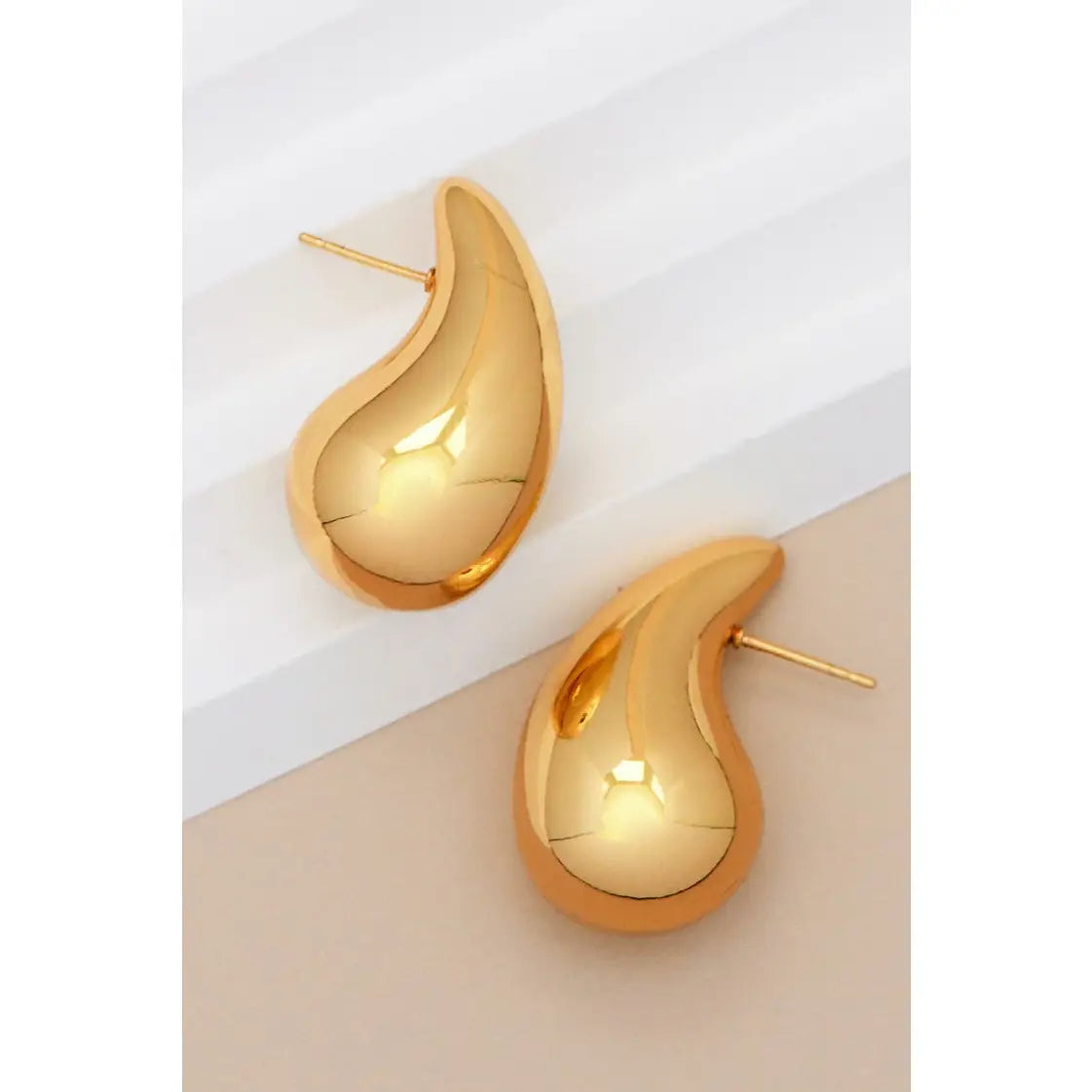 Gold Raindrop Earrings